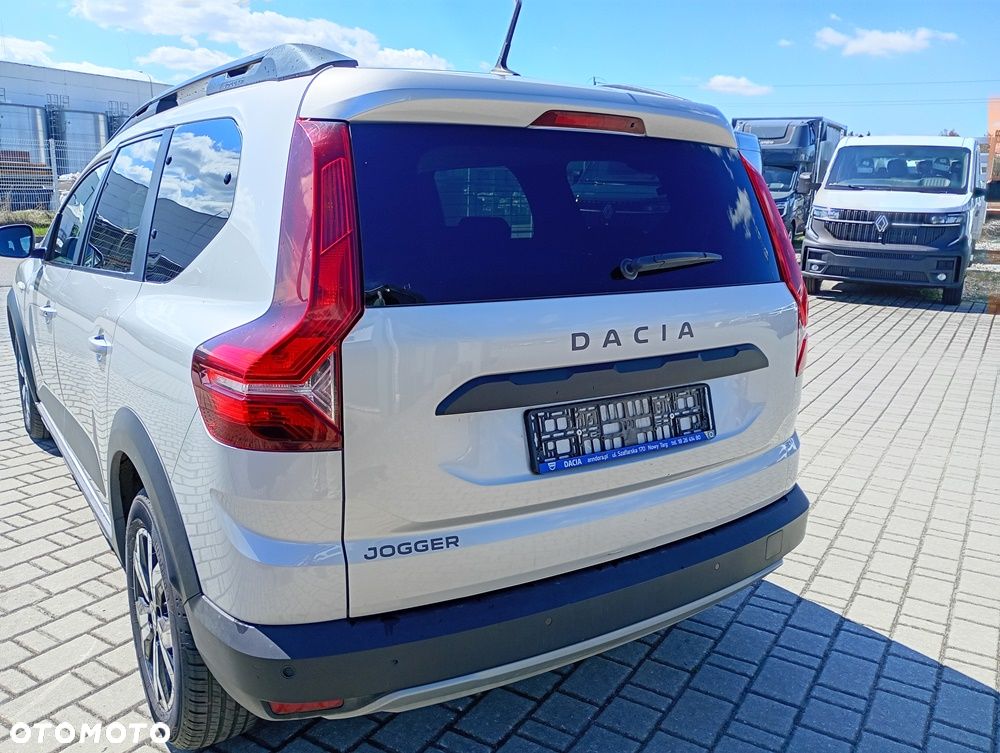 Dacia Jogger 1.0 TCe Comfort 7os - 5