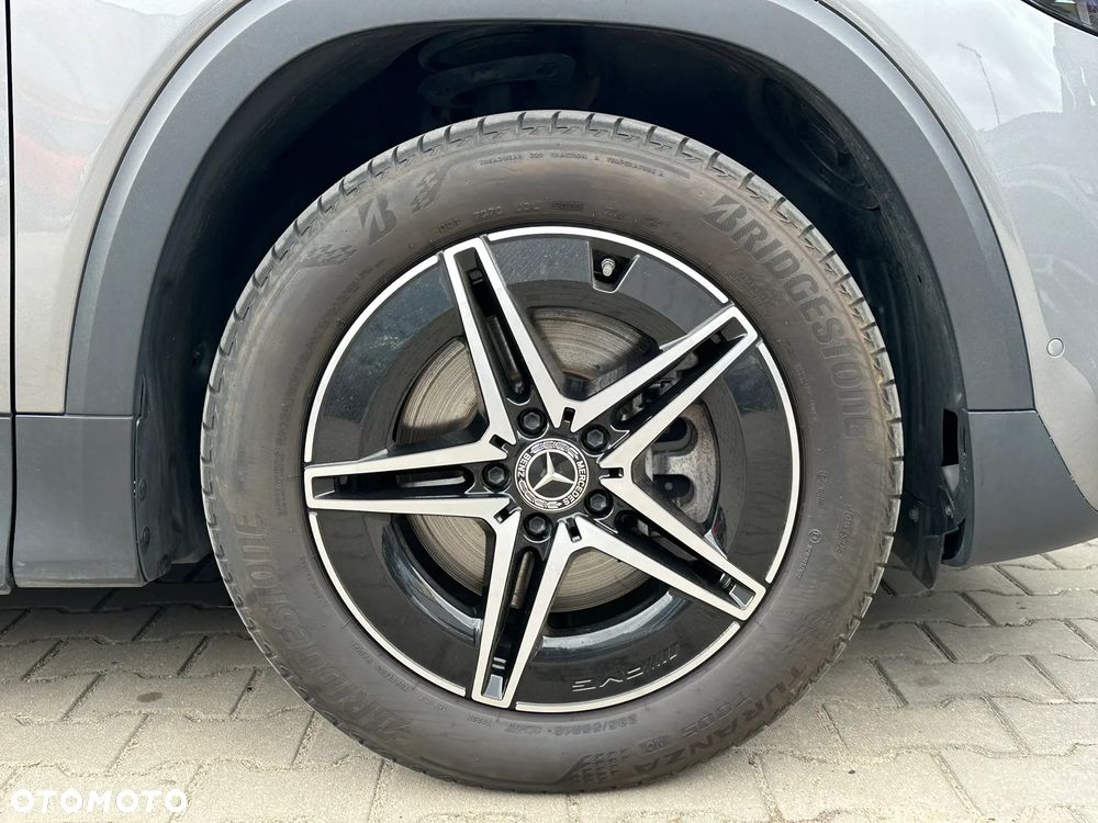Mercedes-Benz EQB 250 66.5kWh AMG - 14