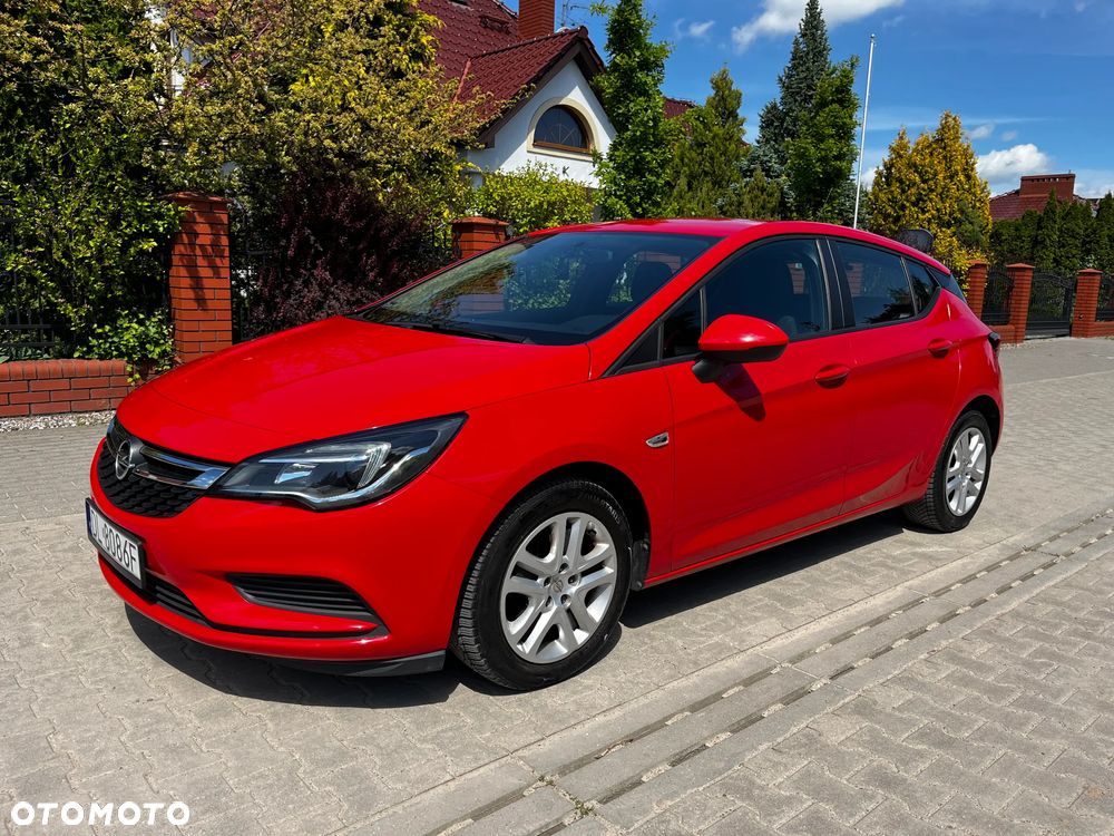 Opel Astra 1.6 CDTI Elite - 1