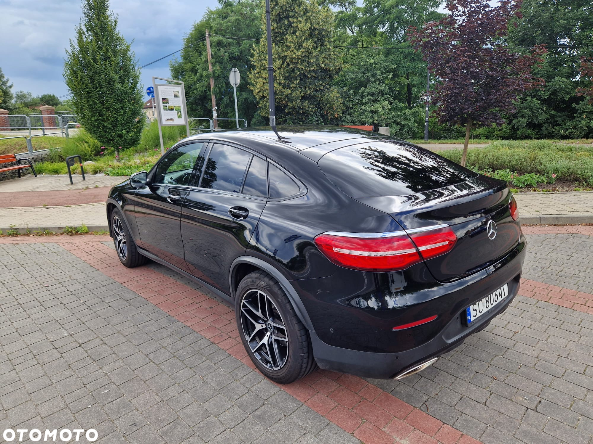 Mercedes-Benz GLC Coupe 250 4-Matic - 4