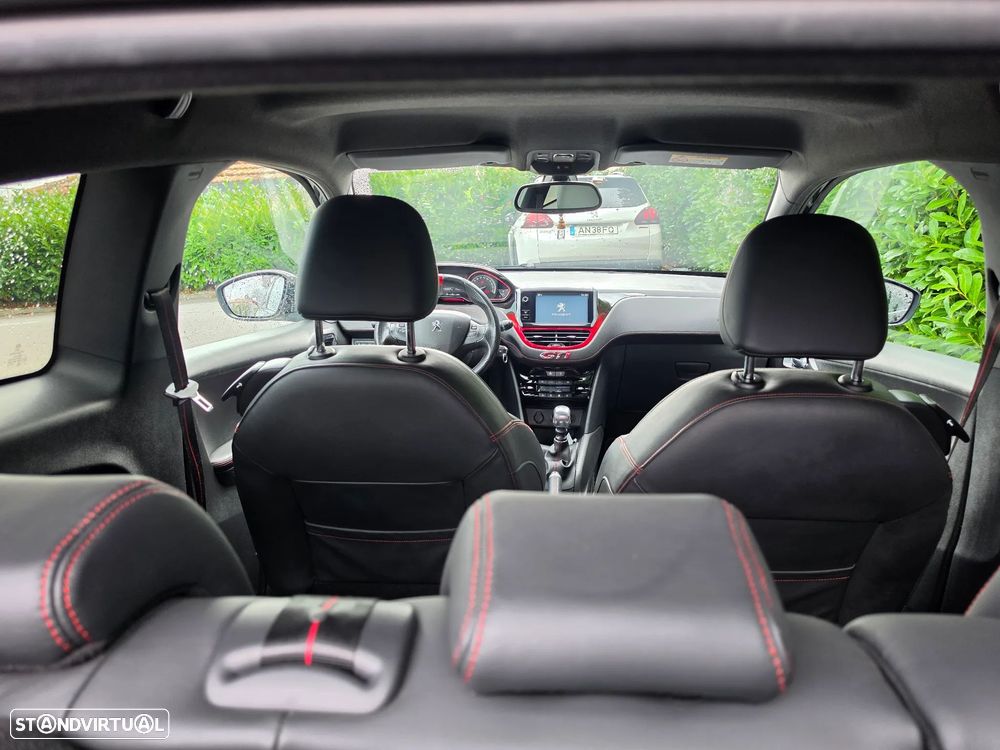 Peugeot 208 GTI 200 THP - 13