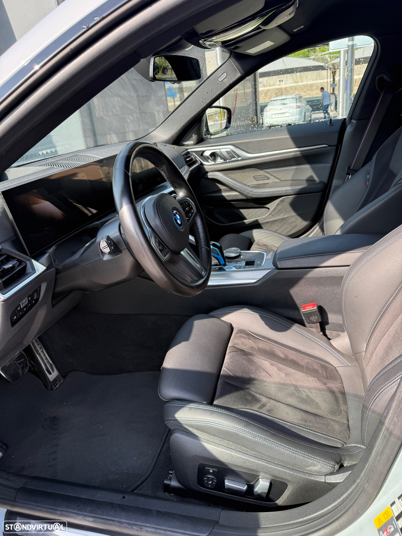 BMW i4 eDrive40 Pack Desportivo M - 6