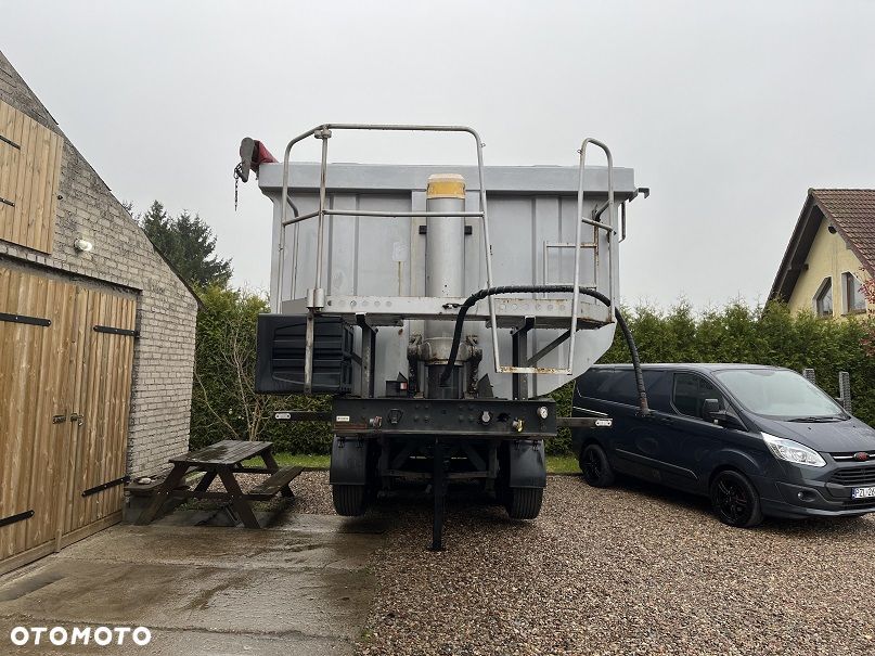 Carnehl CHKS/HH stalowa 28m3 Hardox rynna 2019 naczepa wywrotka stal z NIEMIEC - 5