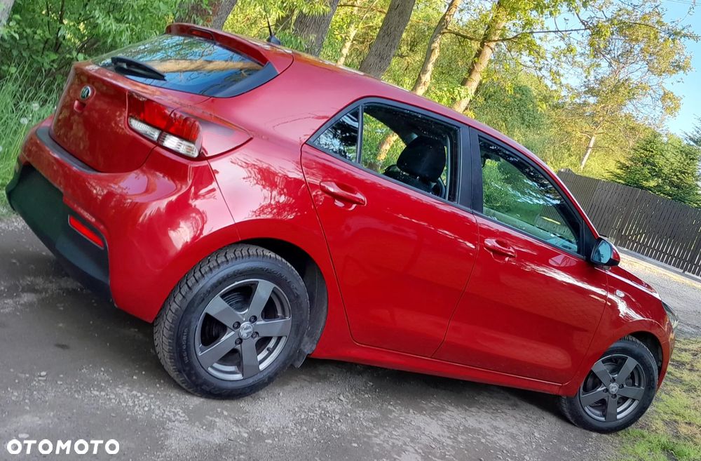 Kia Rio - 13