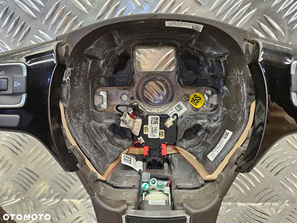 VW TOUAREG 7P 10-18R KIEROWNICA MULTIFUNKCJA GRZANA WIBRACJE BRAZOWA 7P6419091 G X0U - 4