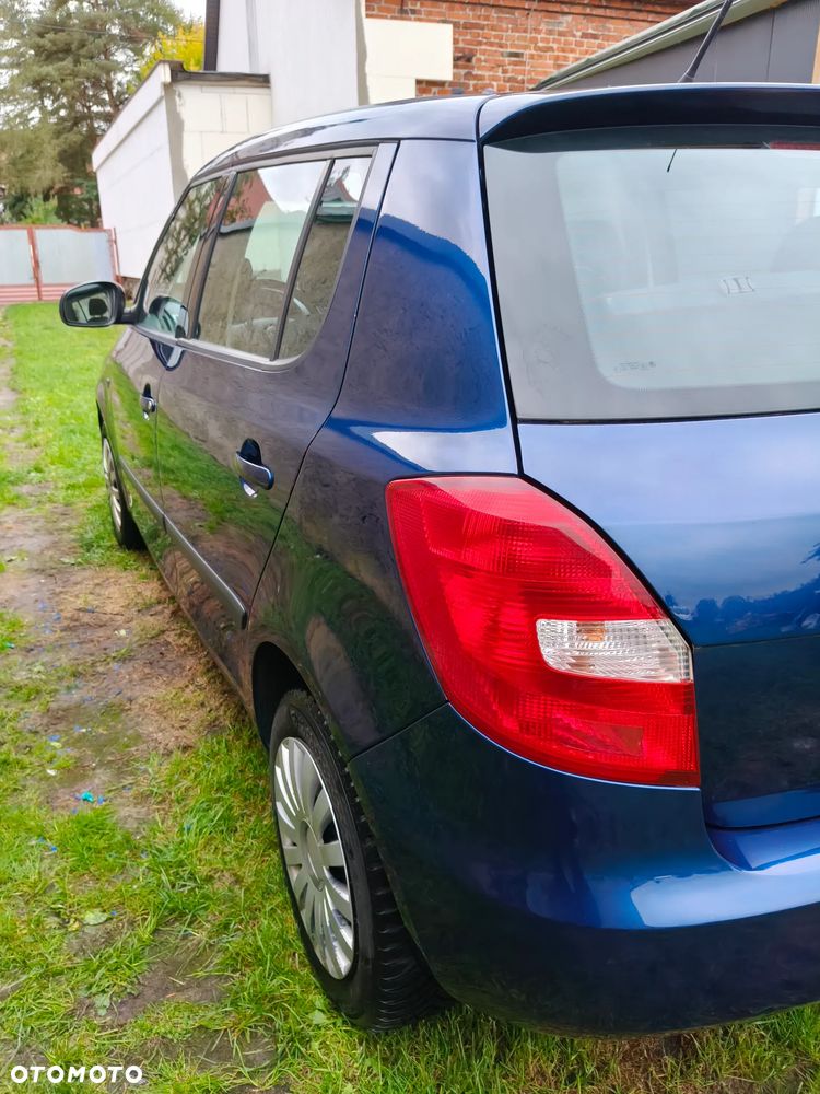 Skoda Fabia 1.4 16V Ambiente - 16