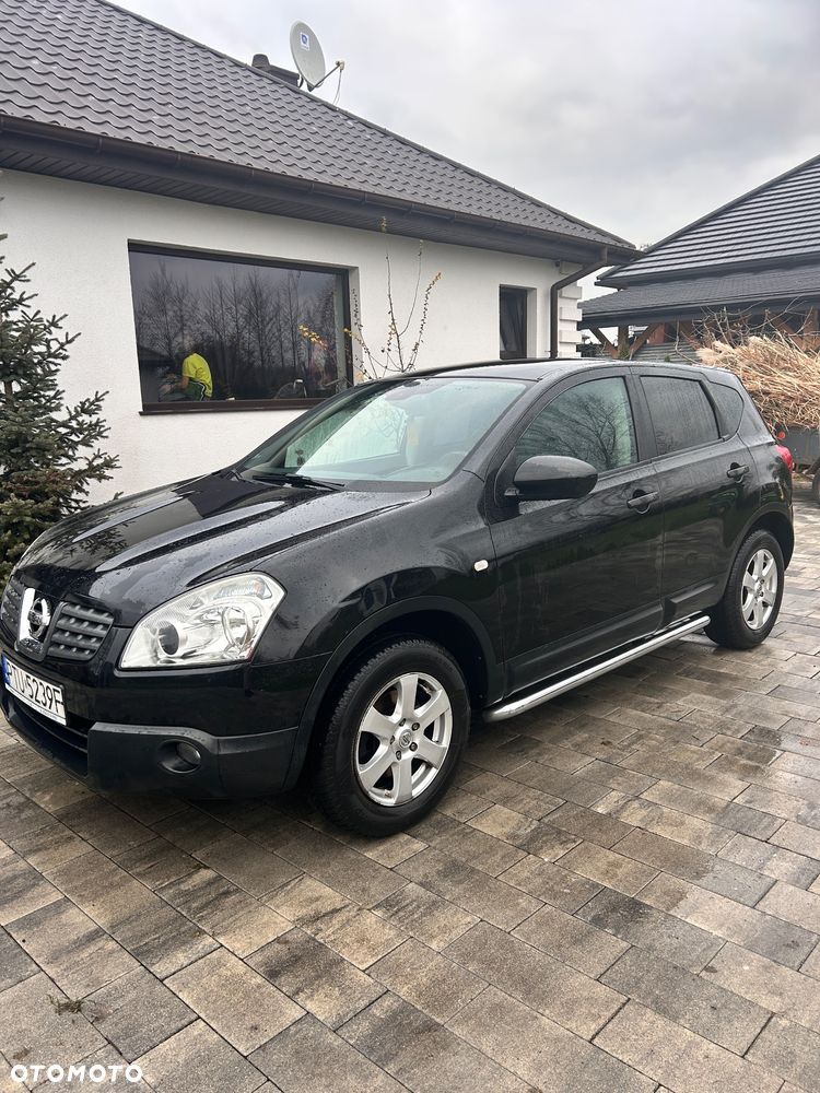 Nissan Qashqai - 1