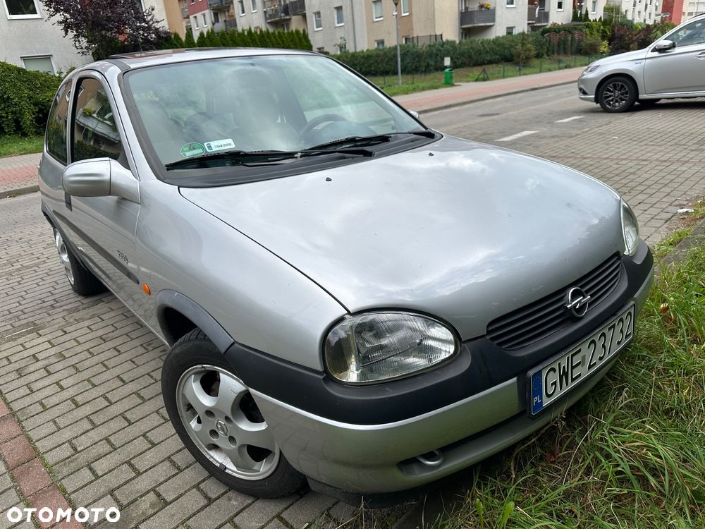 Opel Corsa 1.2 City 16v - 2