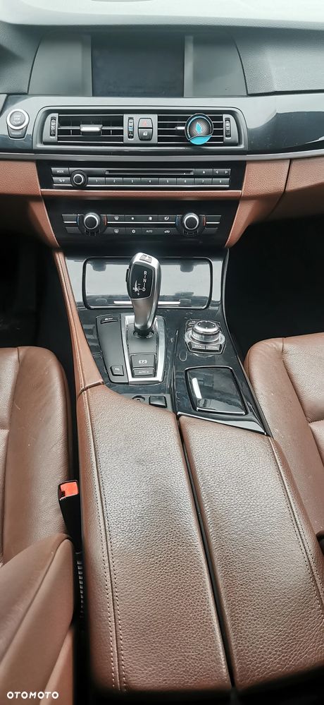 BMW Seria 5 520d Touring Modern Line - 21
