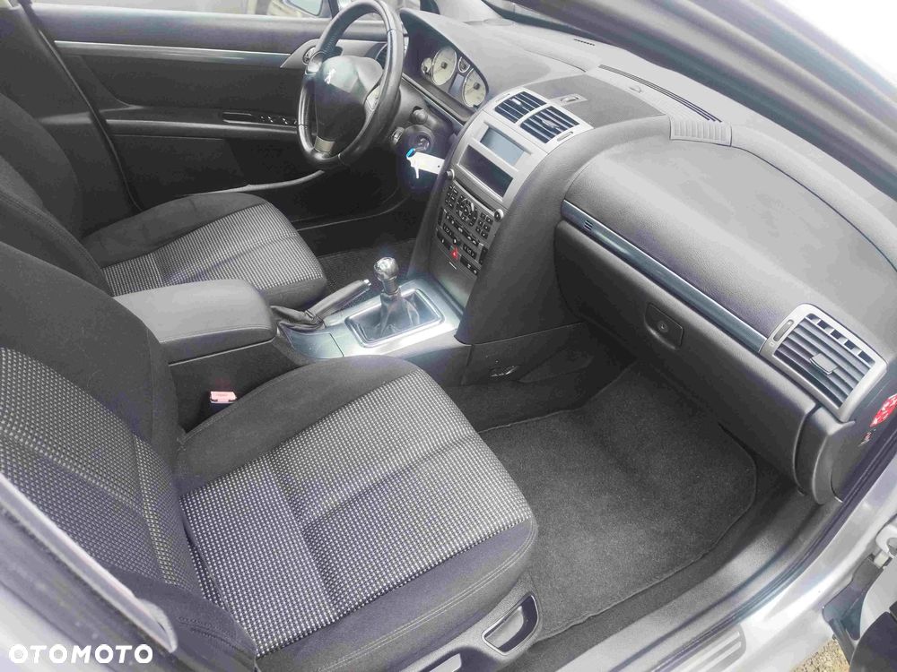 Peugeot 407 135 Premium - 26
