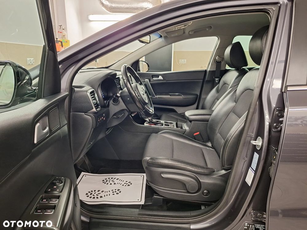 Kia Sportage 2.0 CRDI Business Line 4WD - 18