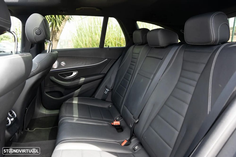 Mercedes-Benz E 300 de Exclusive Line - 22