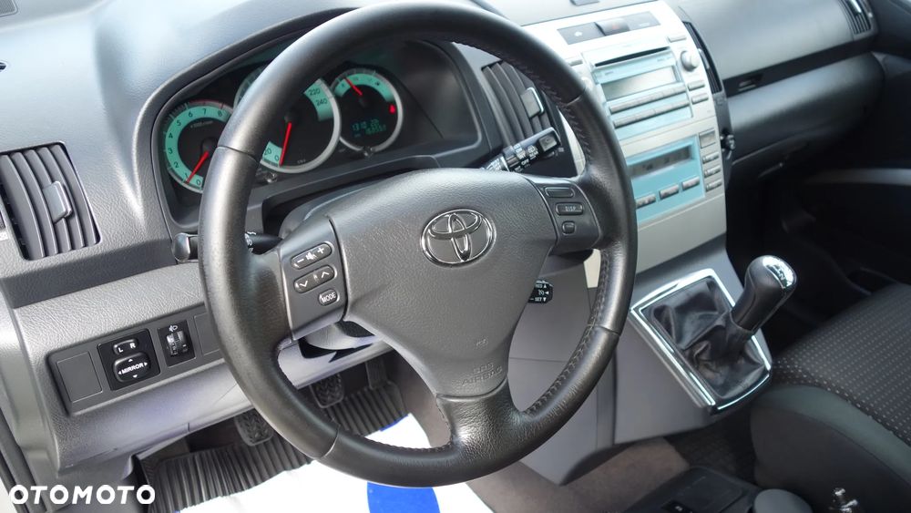 Toyota Corolla Verso 1.8 Premium + 7os - 14