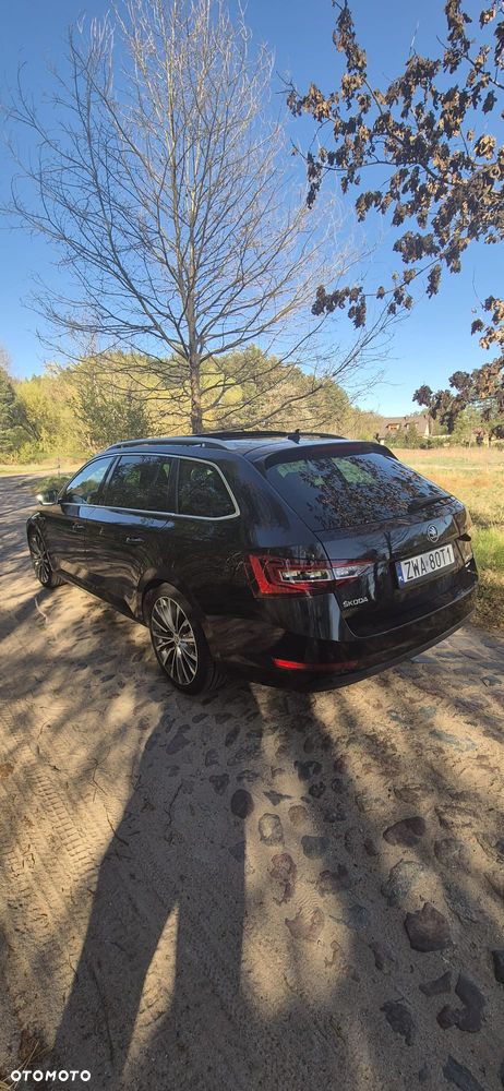 Skoda Superb 2.0 TDI 4x4 L&K DSG - 4