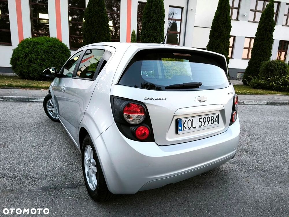 Chevrolet Aveo 1.4 16V LT - 7