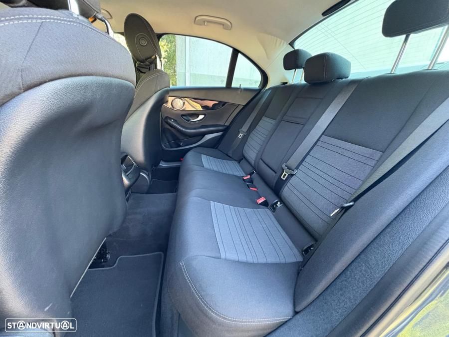 Mercedes-Benz C 180 BlueTEC Avantgarde - 23