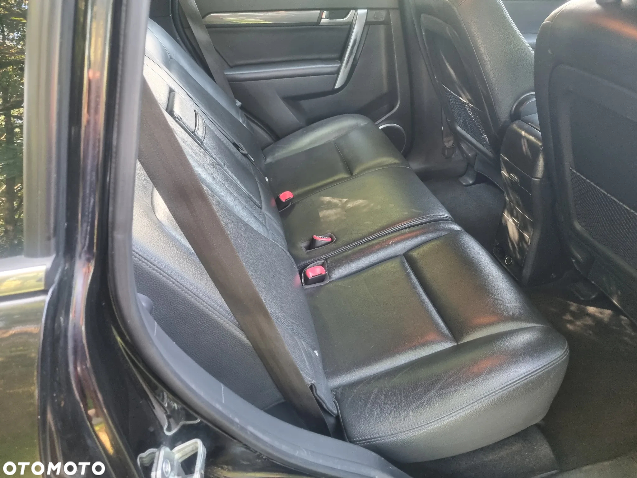 Chevrolet Captiva 2.0 d Base - 4