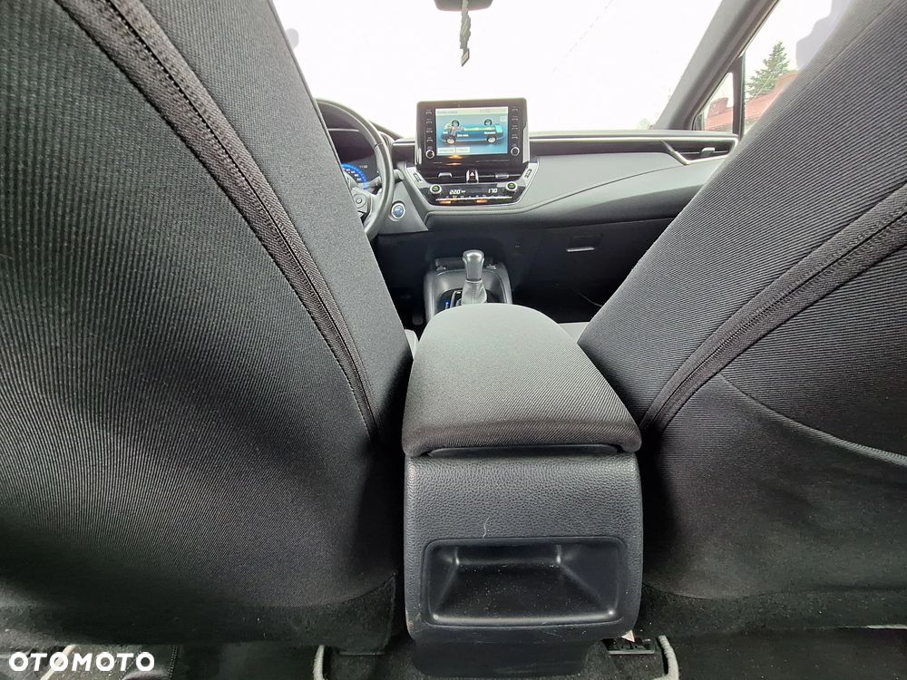 Toyota Corolla 1.8 Hybrid Comfort - 24