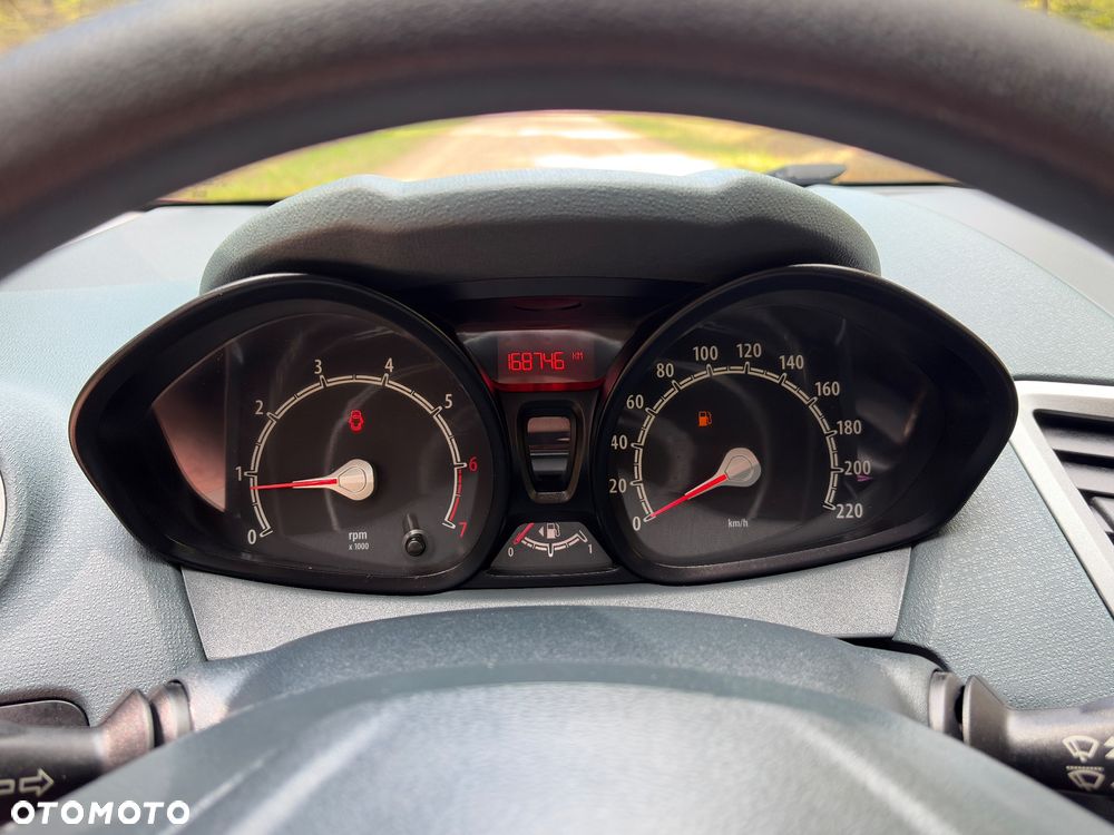 Ford Fiesta 1.25 SYNC Edition - 18