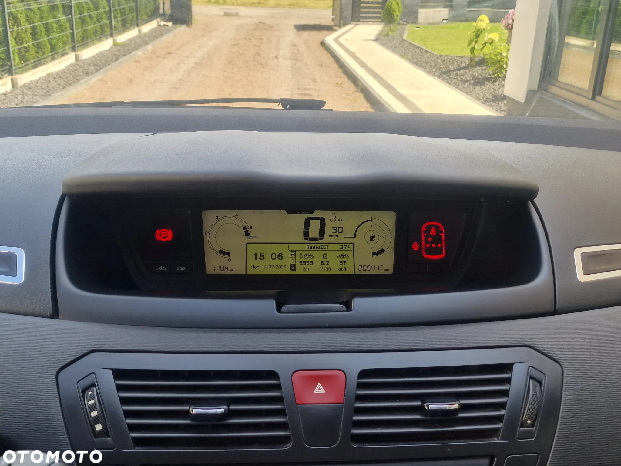 Citroën C4 Picasso 1.6 HDi Equilibre Navi Pack - 29