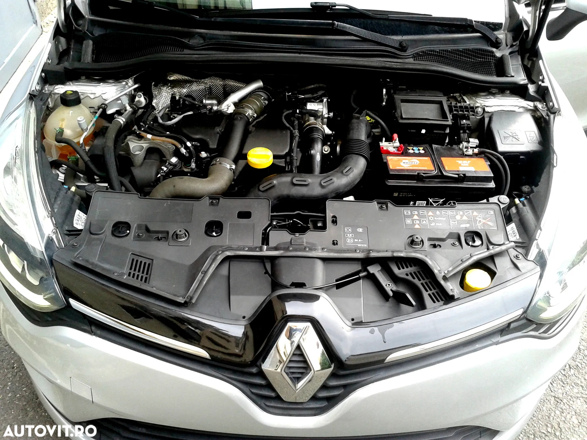 Renault Clio Energy dCi 90 Start & Stop LIMITED 2018 - 10