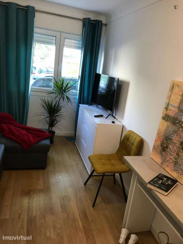 Apartamento com 2 quartos - localizado em Benfica Lisbon - Grande imagem: 3/25