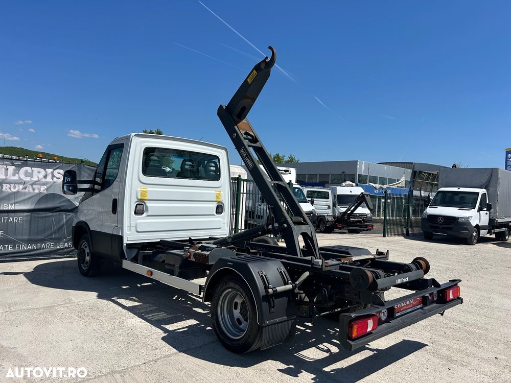 Iveco LIFT DE CONTAINER CU CARLIG 3.0 D - 11