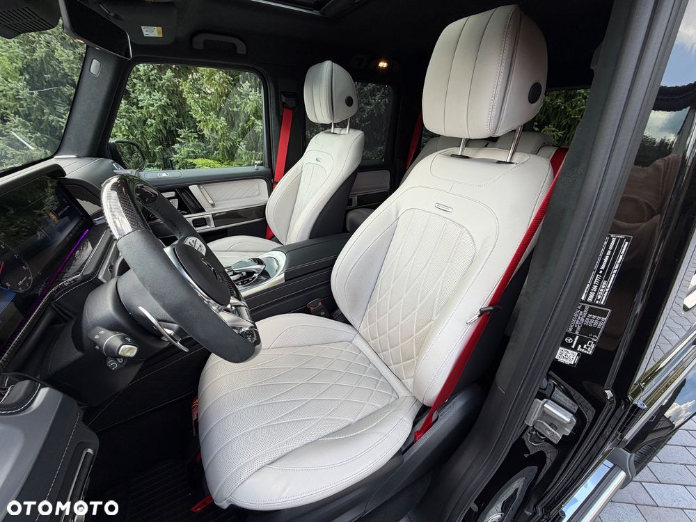 Mercedes-Benz Klasa G AMG 63 Stronger Than Time Edition - 17