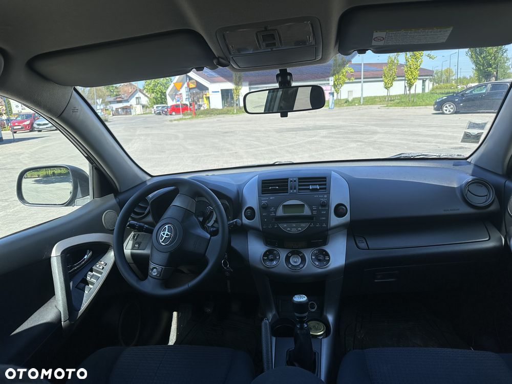 Toyota RAV4 2.2 D-4D 4x2 - 3