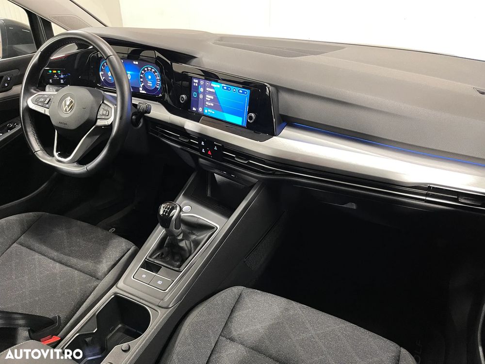 Volkswagen Golf 1.5 TSI ACT Life - 10