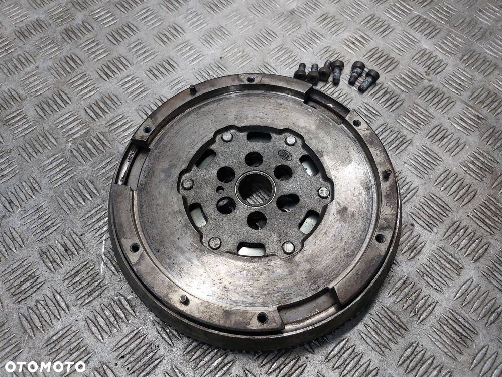 KOŁO DWUMASOWE PEUGEOT 407 I 1.6 HDI - 1