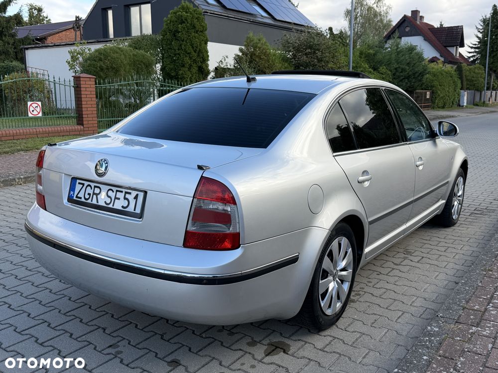 Skoda Superb - 3