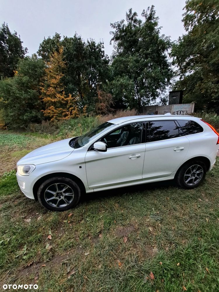 Volvo XC 60 D4 AWD Ocean Race - 5