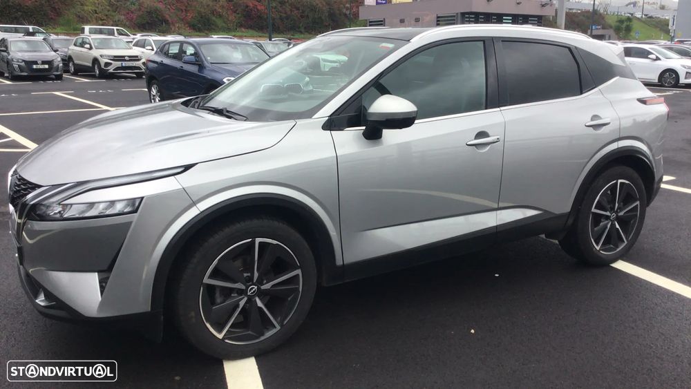 Nissan Qashqai 1.3 DIG-T N-Connecta Xtronic - 2