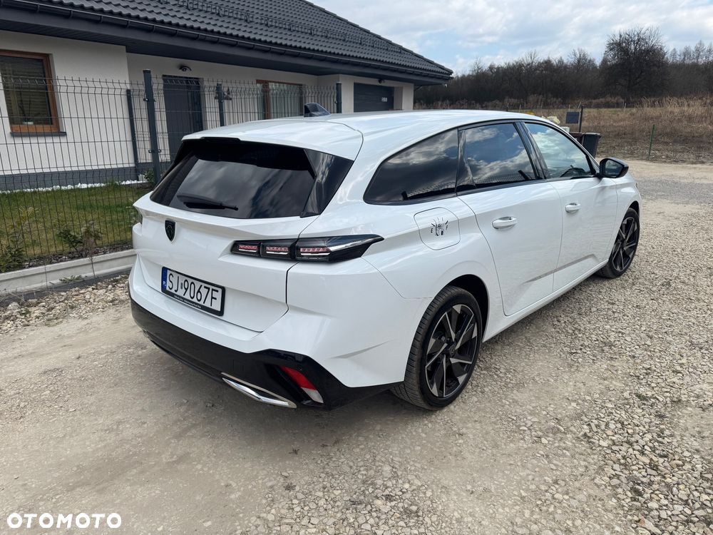 Peugeot 308 PureTech 130 GPF EAT8 Stop & Start Allure Pack - 3