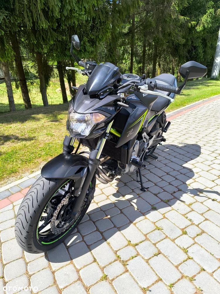 Kawasaki Z 650 - 15