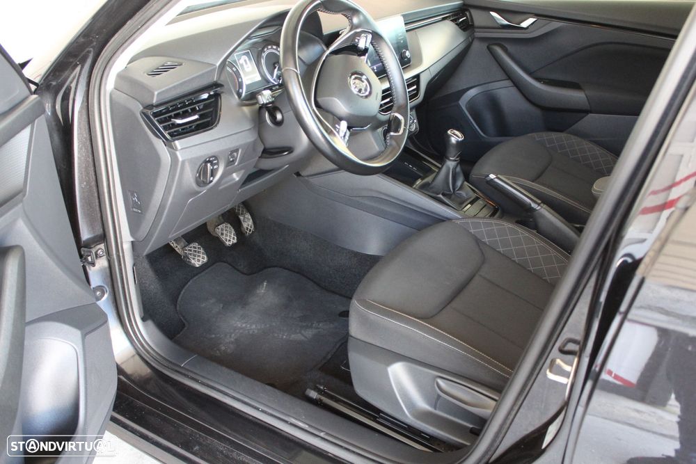 Skoda Kamiq 1.0 TSI Ambition - 17