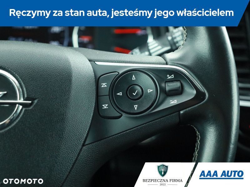 Opel Insignia - 17