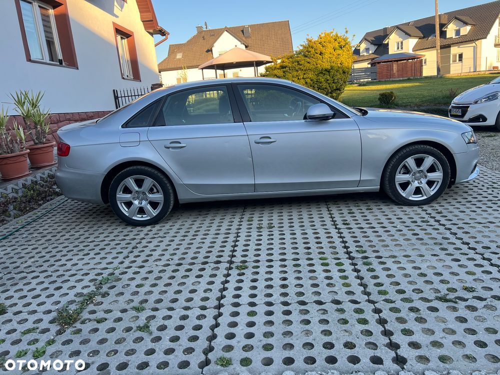 Audi A4 Avant 2.0 TDI - 14