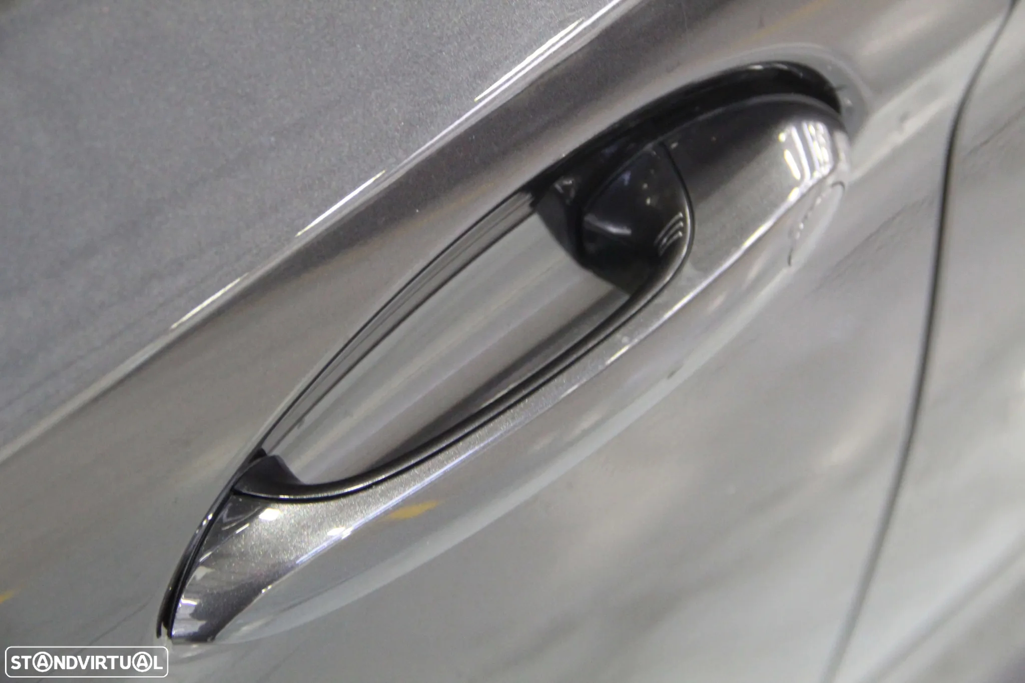 BMW 520 d Pack Desportivo M Auto - 22