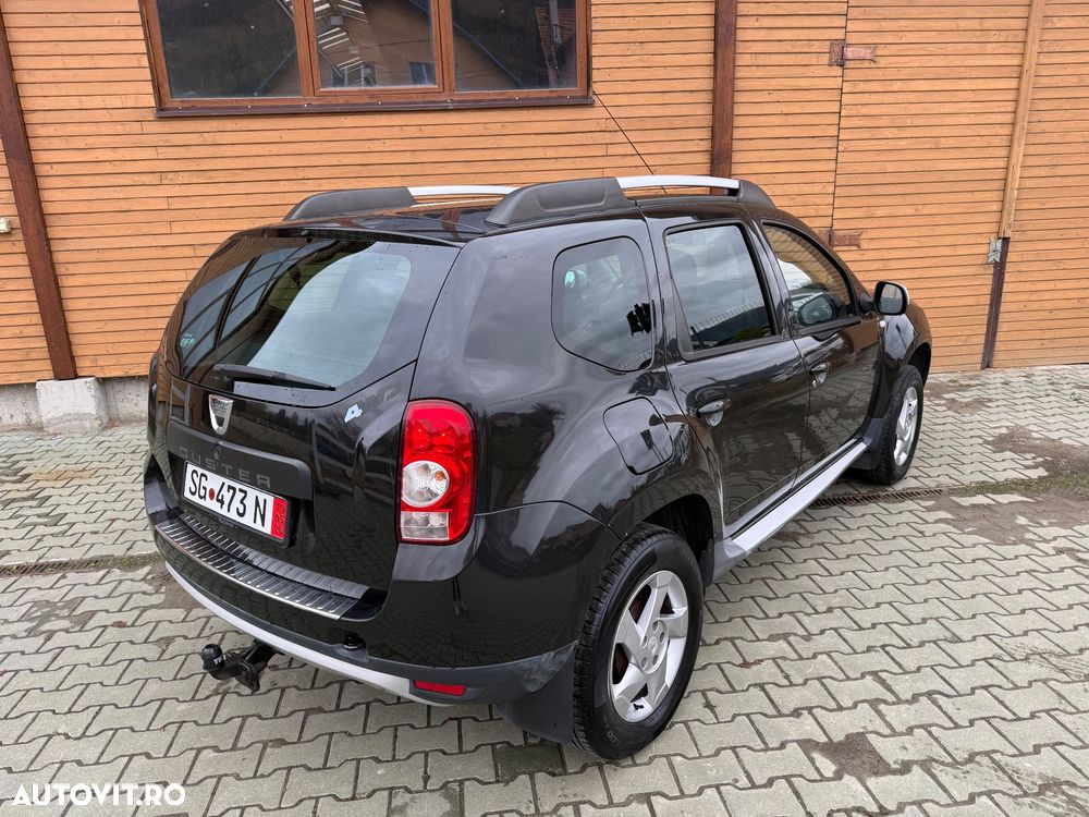 Dacia Duster 2012 photo 2