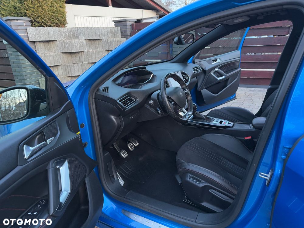 Peugeot 308 1.2 PureTech GPF GT Pack S&S - 10