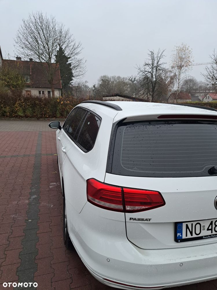 Volkswagen Passat 2.0 TDI SCR Comfortline DSG - 18