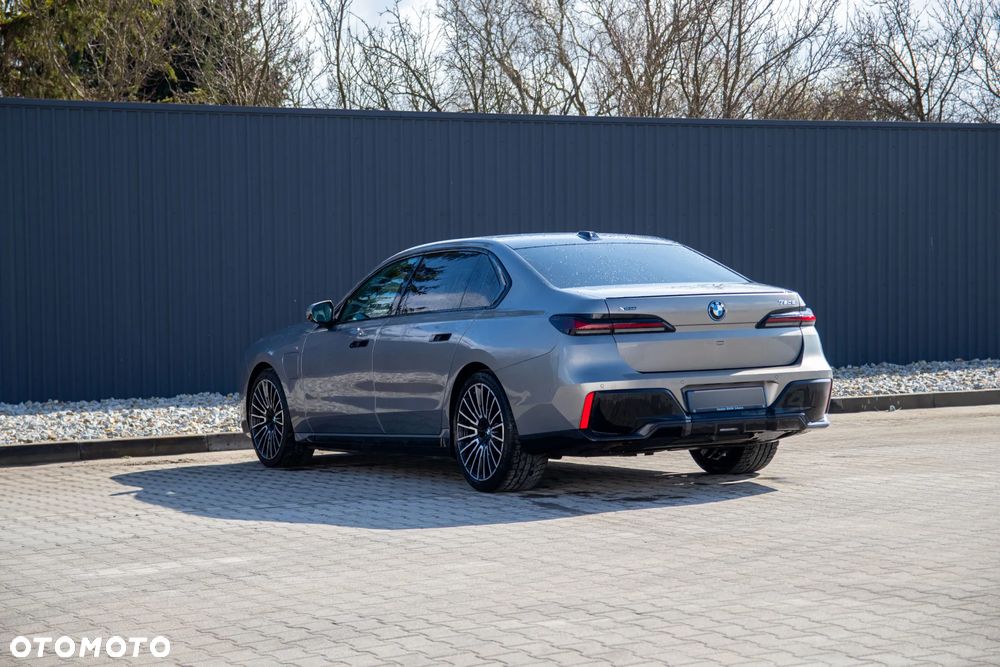 BMW Seria 7 - 4