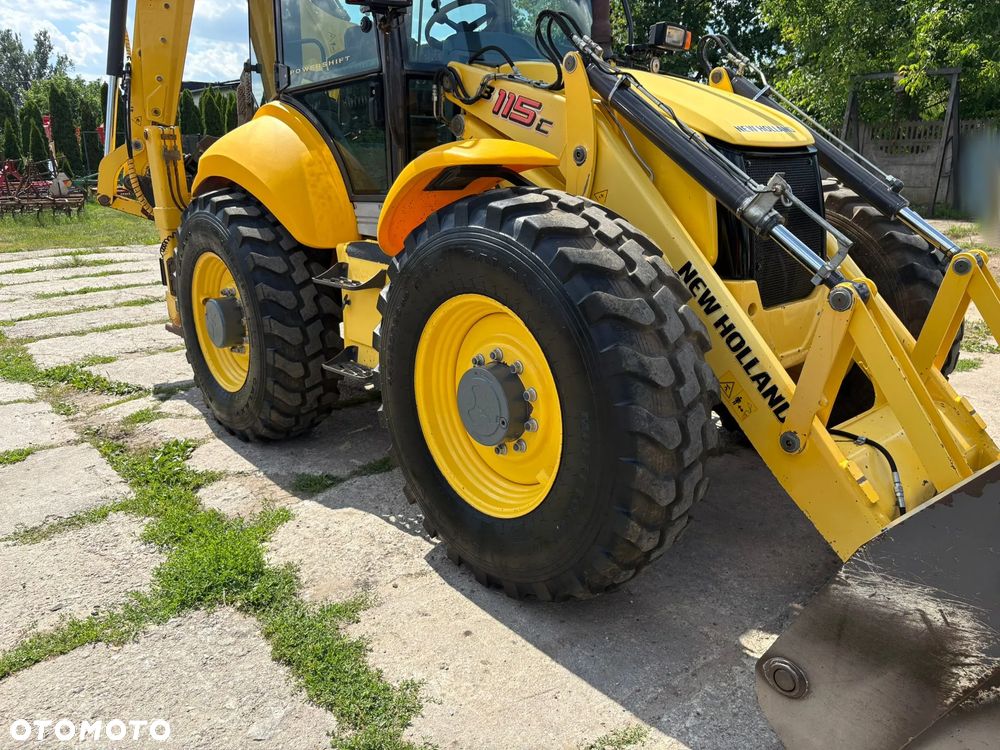New Holland B115C - 16