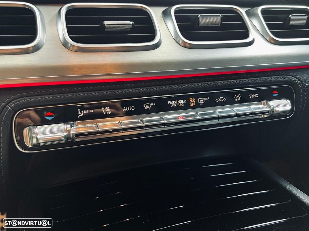 Mercedes-Benz GLE 300 d 4Matic - 34