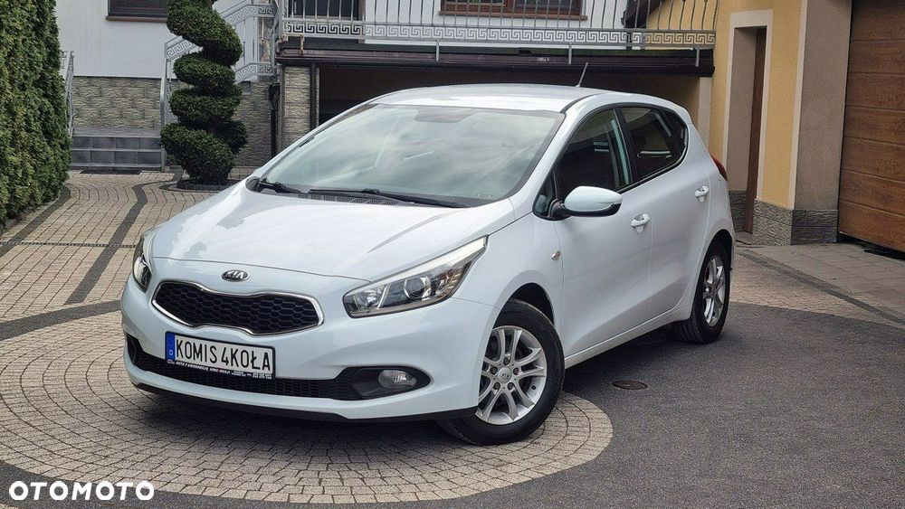 Kia Ceed - 1