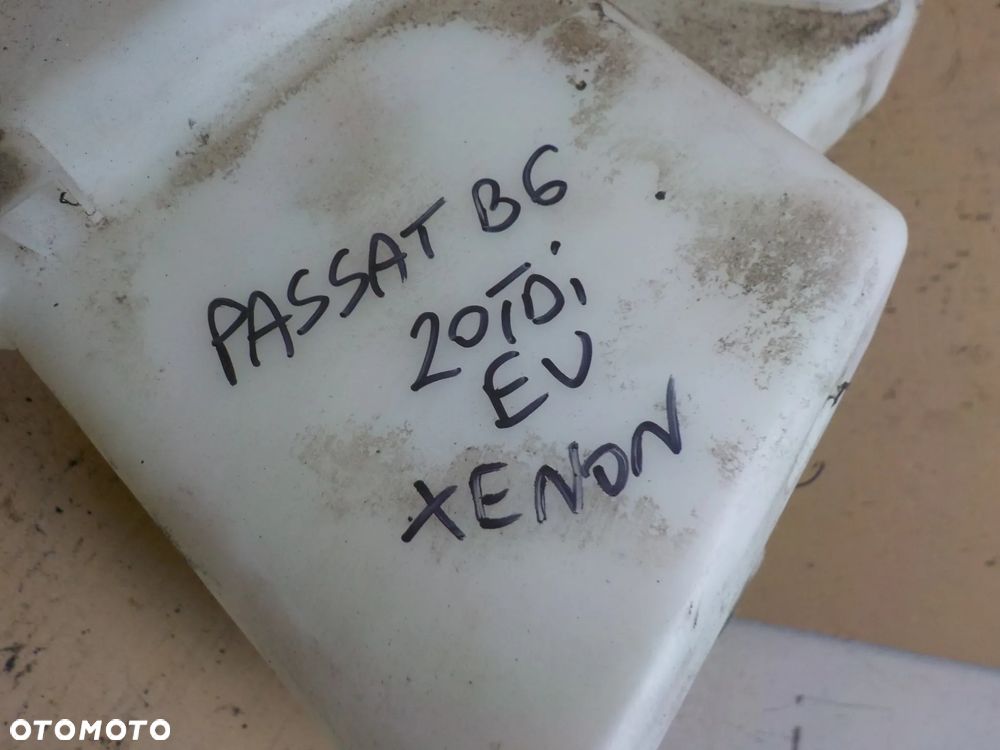 VOLKSWAGEN PASSAT B6 ZBIORNIK SPRYSKIWACZY XENON POMPKI - 3