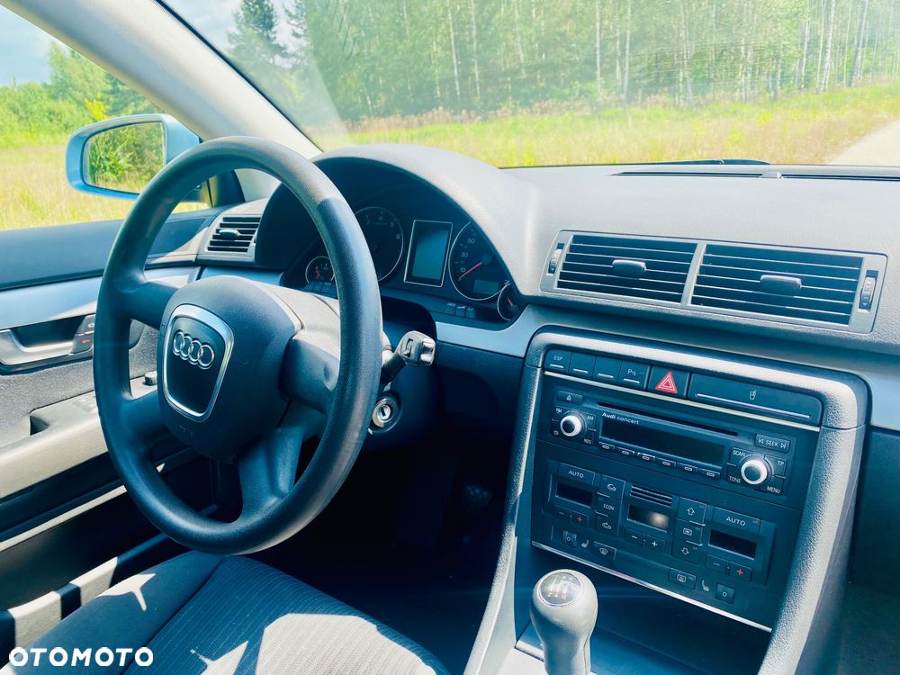 Audi A4 Limousine 2 - 35
