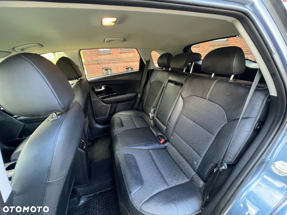 Kia Niro 1.6 GDI PHEV 2WD Vision - 10